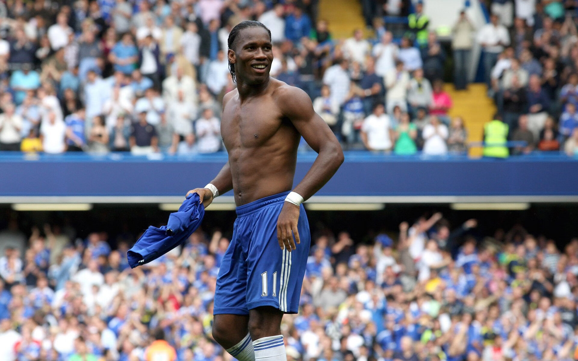 开云体育ios-摩洛哥骑手吉塔·日特科维奇荣获2024年最佳障碍赛骑手奖，表彰其卓越表现。